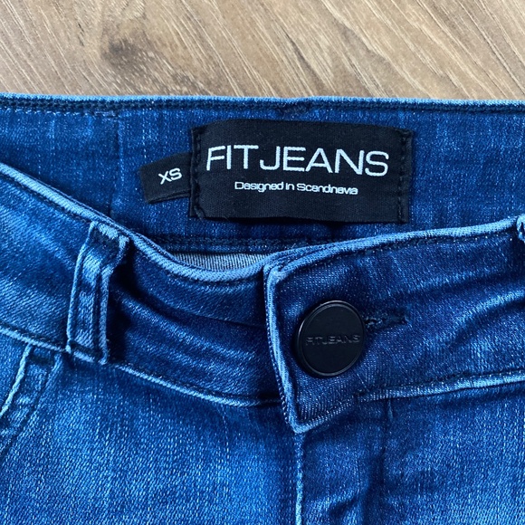 Super Ripped FITJEANS - Picture 4 of 9